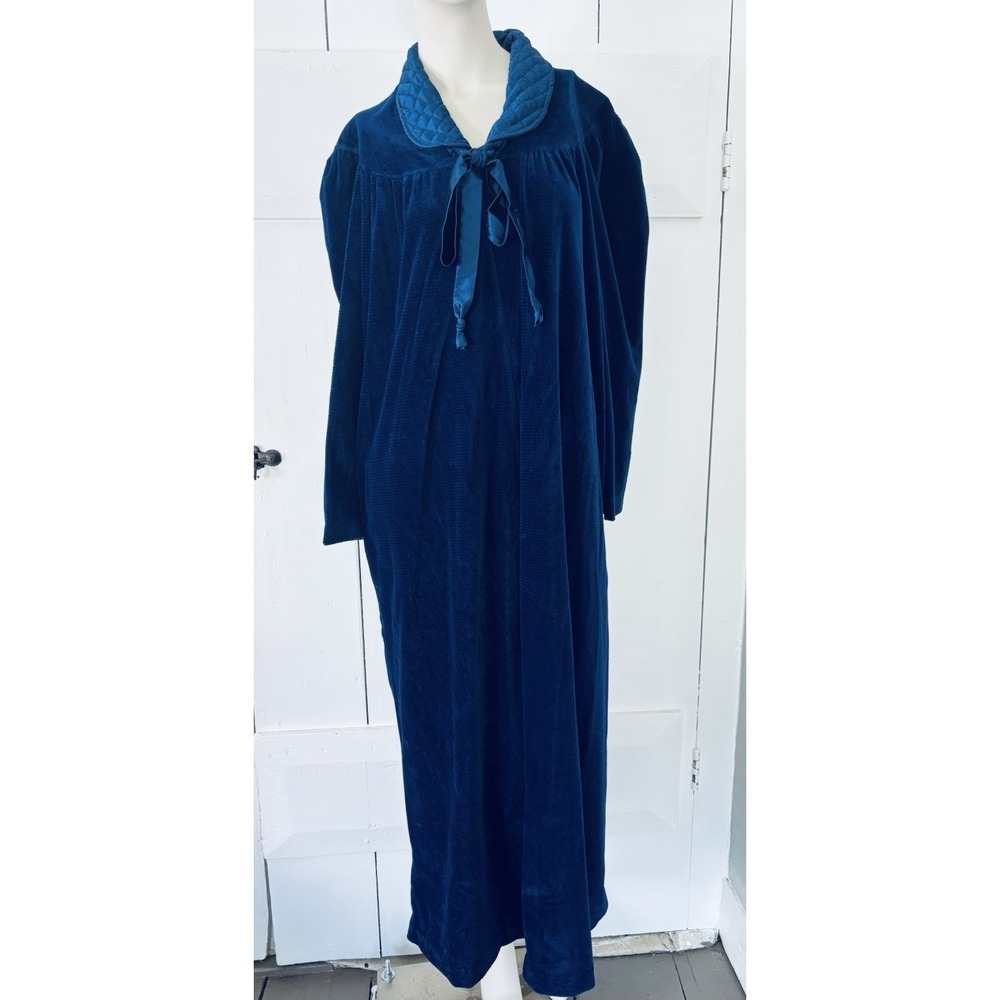 Vintage 70s Contemporary by Collegiate Blue Velour Maxi Robe Housecoat Large